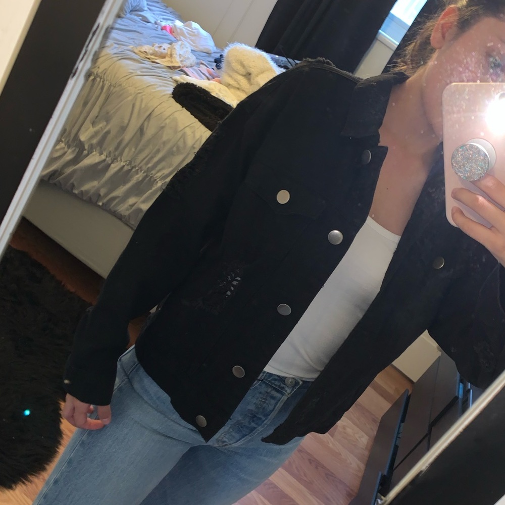 Black distressed jean jacket super cute & trendy!